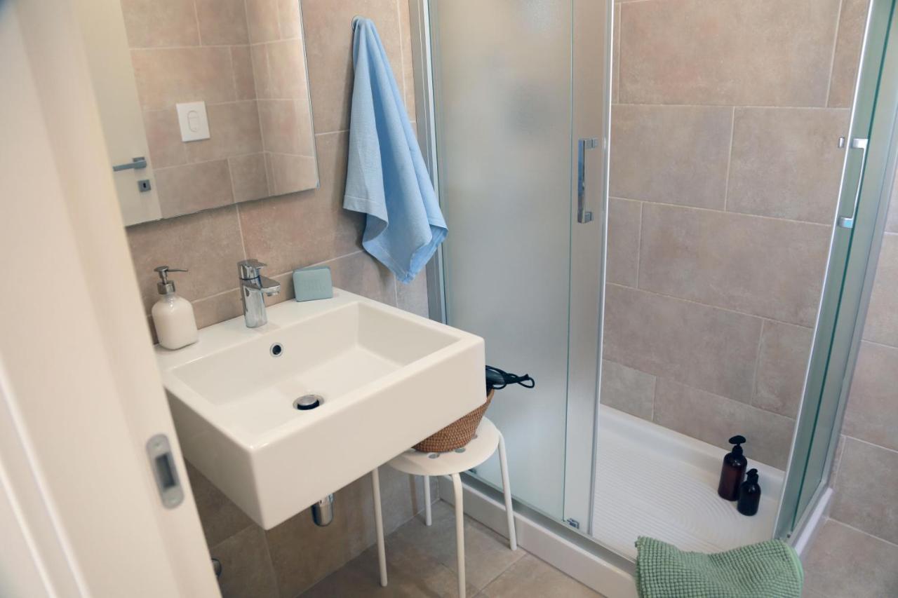 Madreselva Apartment Пешичи Екстериор снимка