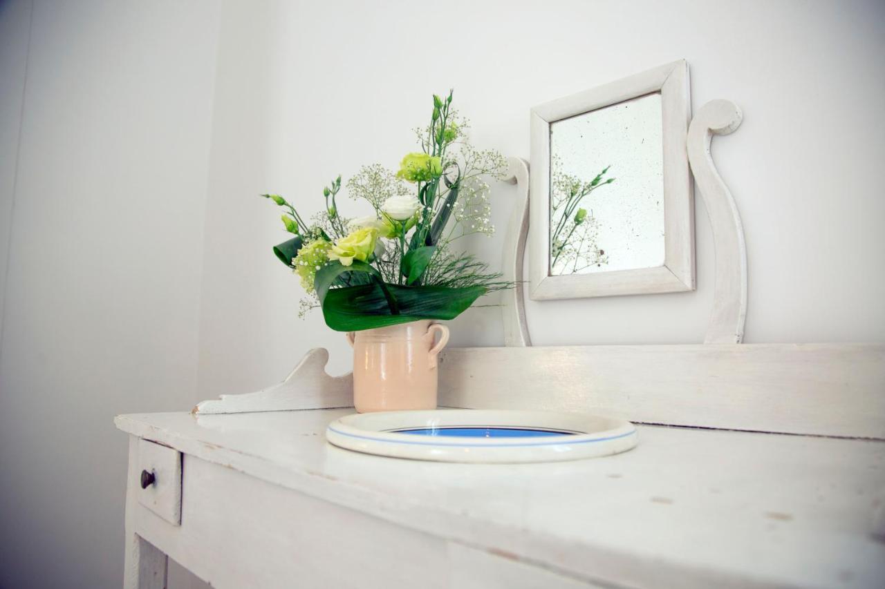 Madreselva Apartment Пешичи Екстериор снимка