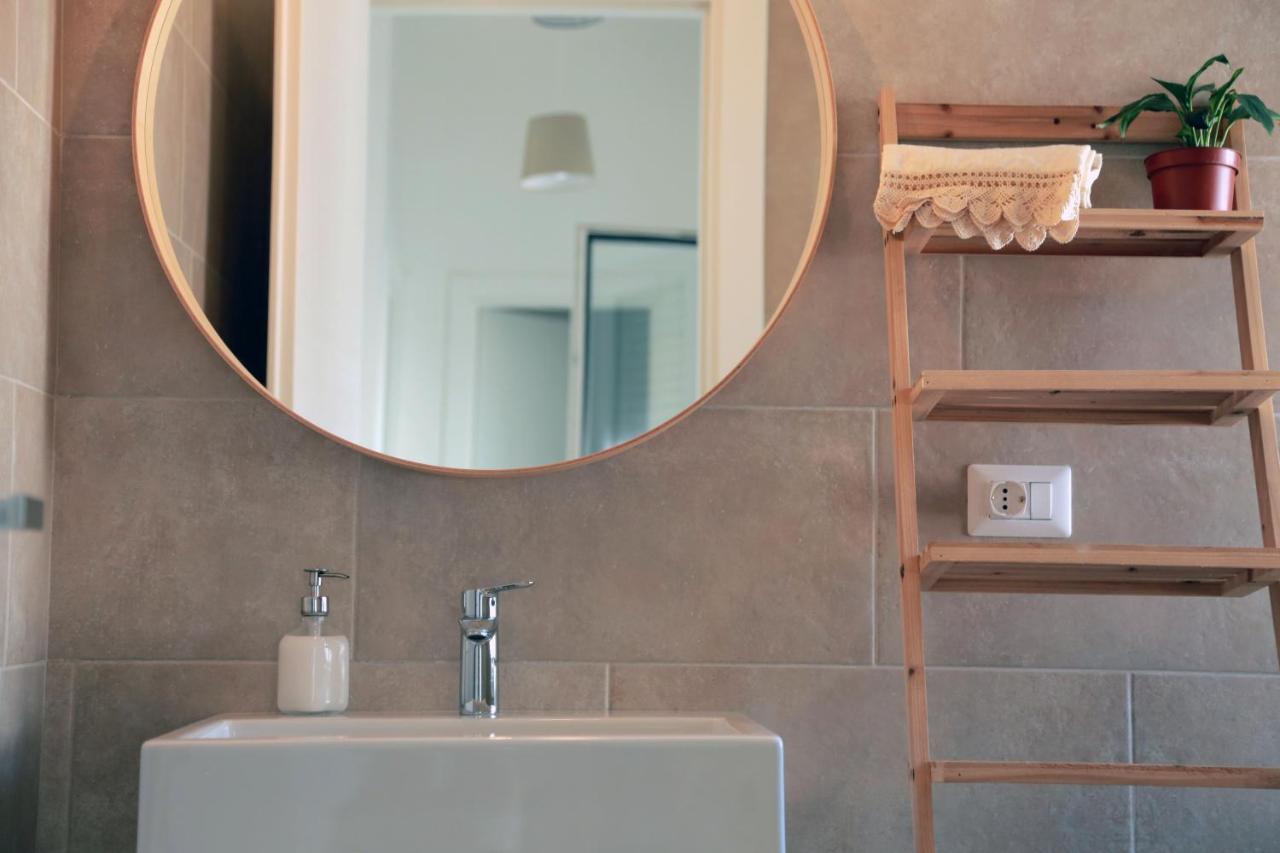 Madreselva Apartment Пешичи Екстериор снимка